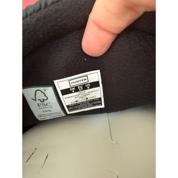 NIB Hunter Women's Black Intrepid Insulated Tall Snow Boots Size 6 - Picture 10 of 11